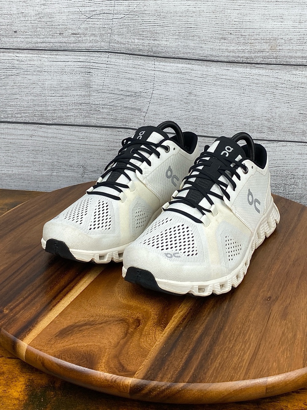 ON Running Cloud X2 White Black Lace Up Athletic Shoes Women’s Sneaker Size 9 - Picture 2 of 12